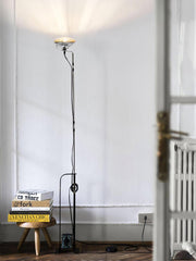 Toio Floor Lamp - Vakkerlight