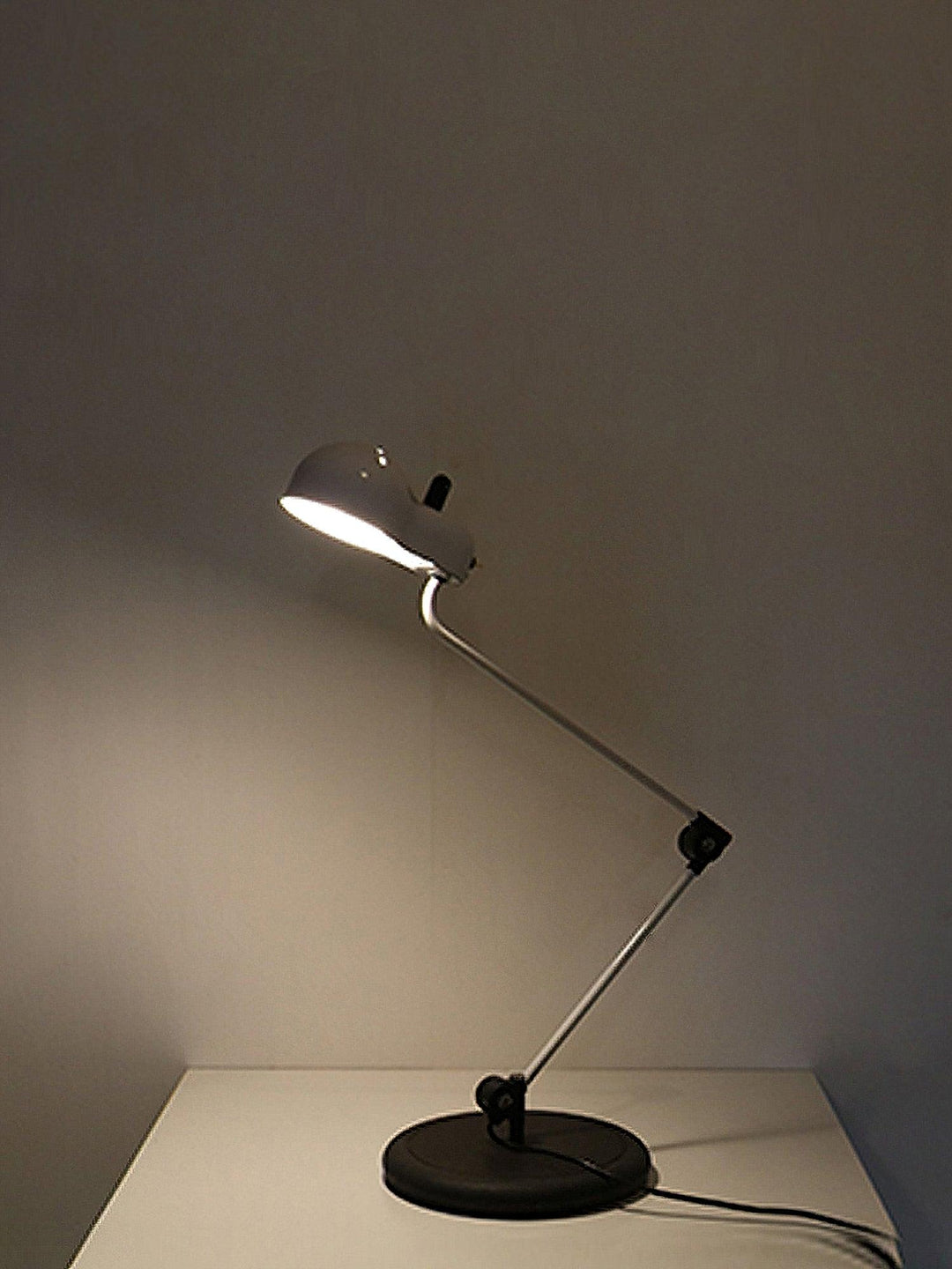 Topo Table Lamp - Vakkerlight