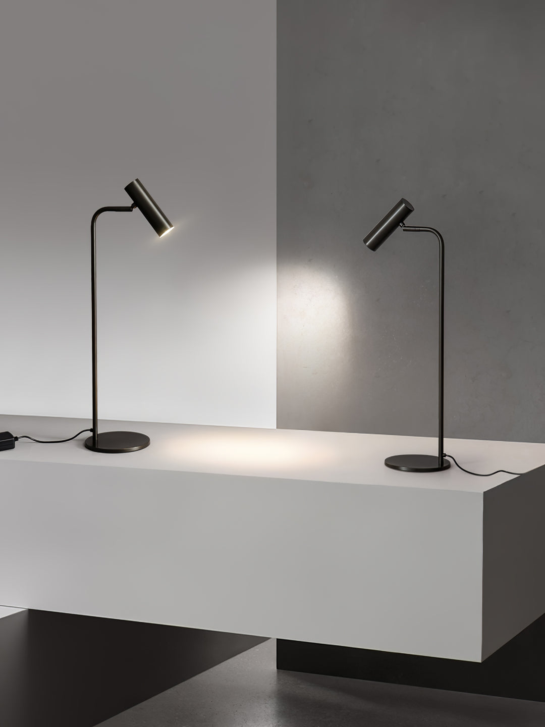 Torris Table Lamp - Vakkerlight