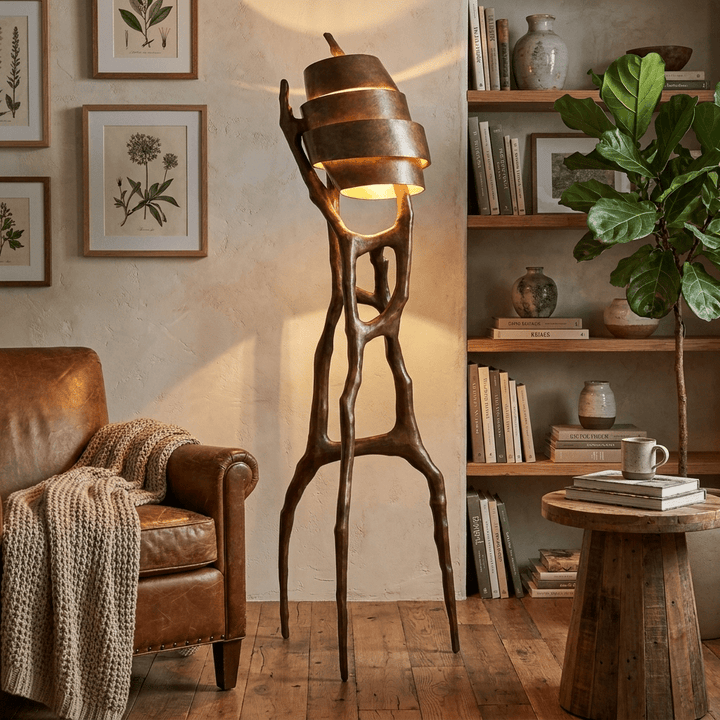 Totem Rise Floor Lamp - Vakkerlight