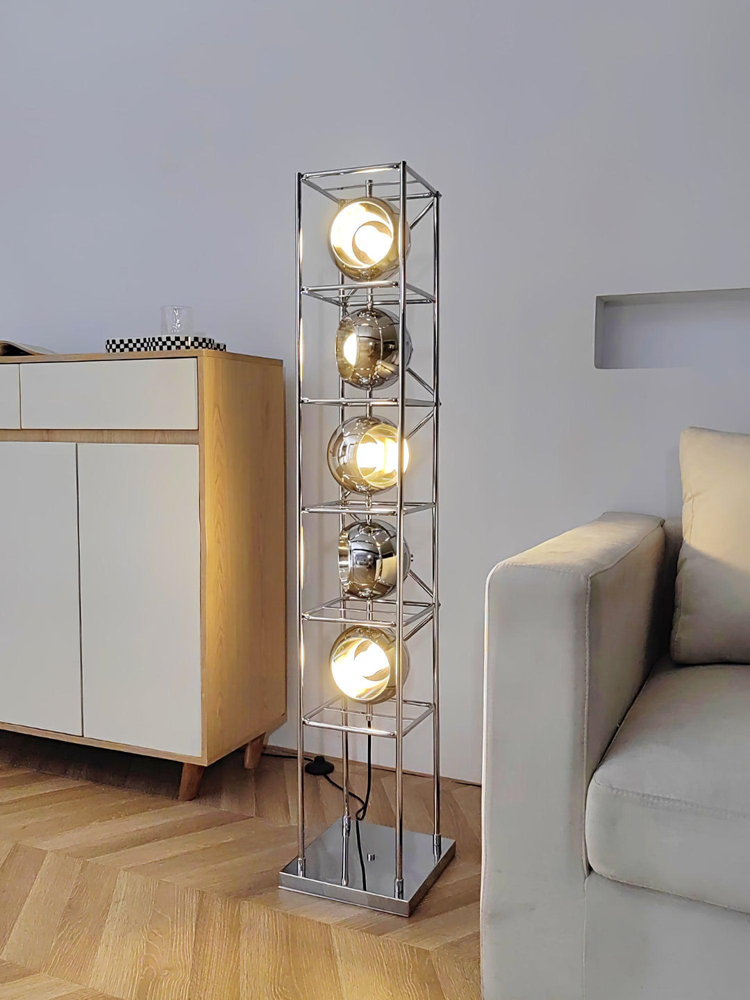 Tower of Spheres Floor Lamp - Vakkerlight