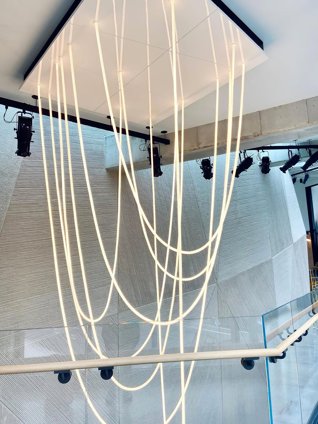 Flexible Curve Pendant Lamp - Vakkerlight