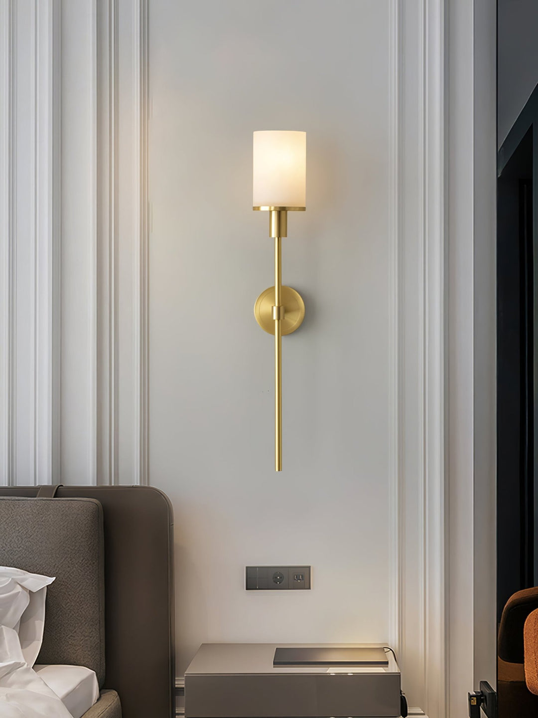 Tracie Classic Sconce - Vakkerlight