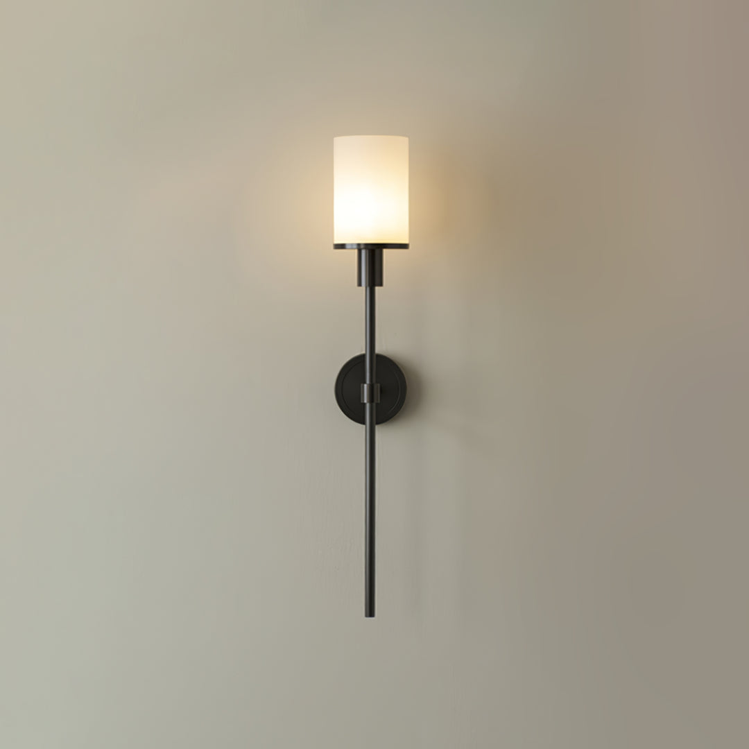 Tracie Classic Sconce - Vakkerlight