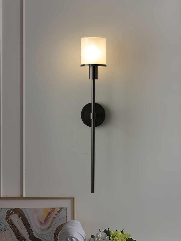 Tracie Classic Sconce - Vakkerlight