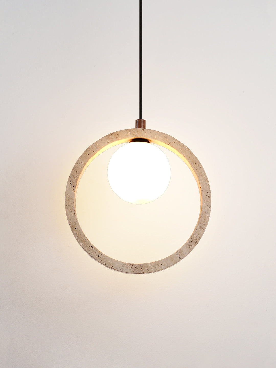 Travira Halo Pendant Light - Vakkerlight