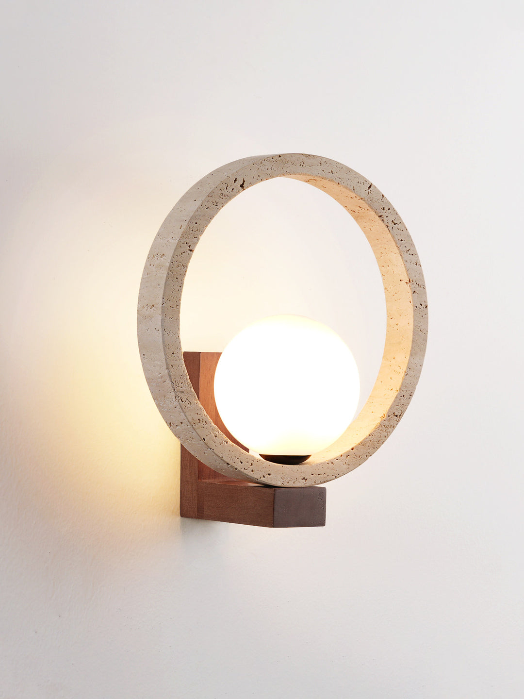 Travira Orbit Wall Light - Vakkerlight
