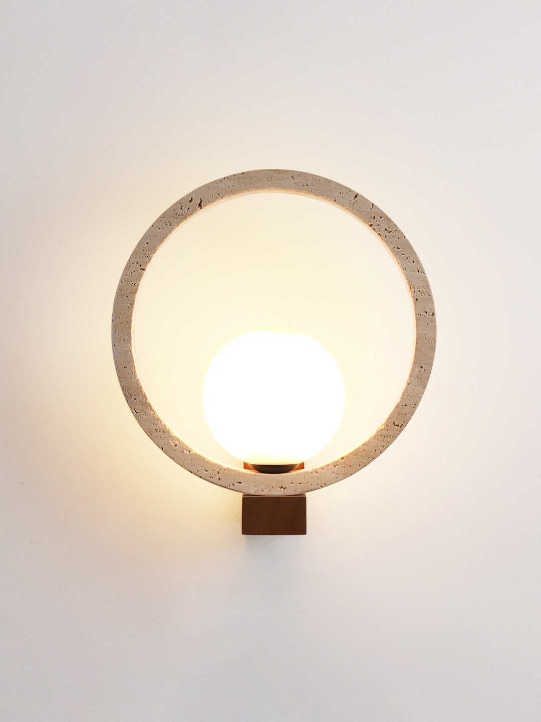 Travira Orbit Wall Light - Vakkerlight