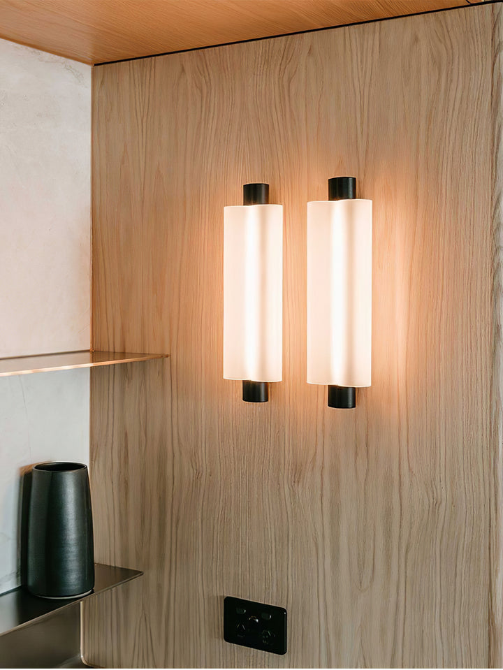 Trillium Wall Sconce - Vakkerlight