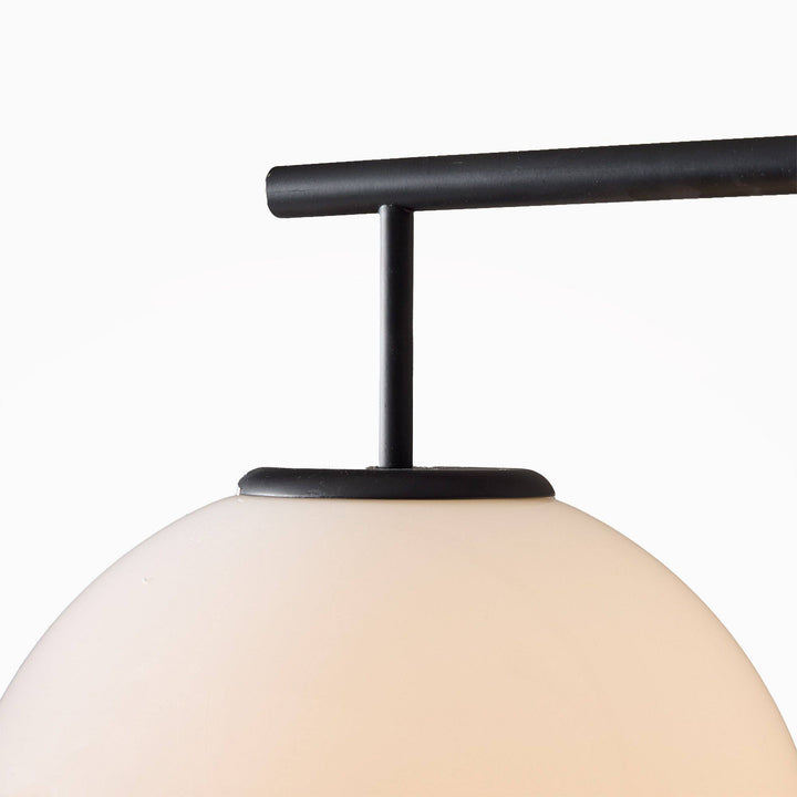 Trilo Globe Pendant Light - Vakkerlight