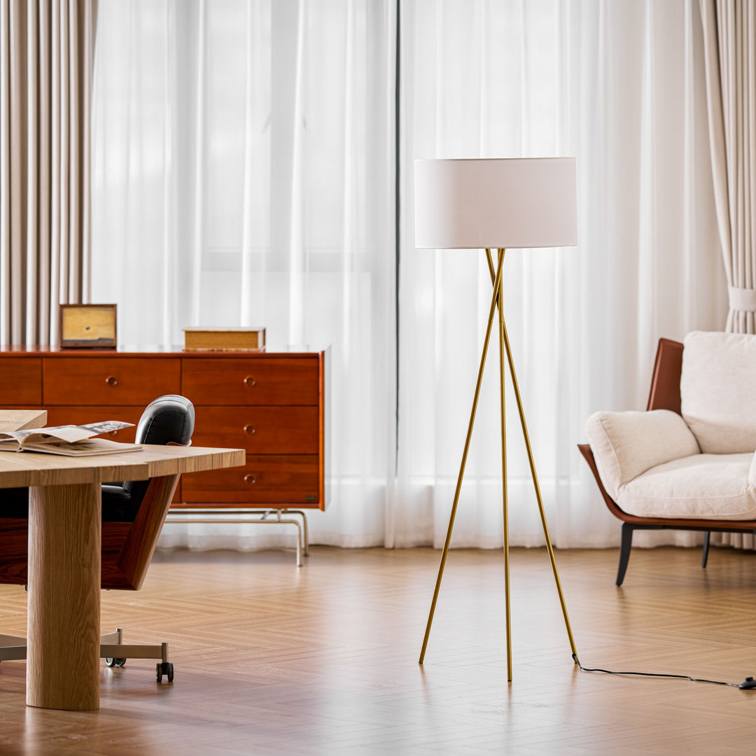 Tripod Grace Floor Lamp - Vakkerlight