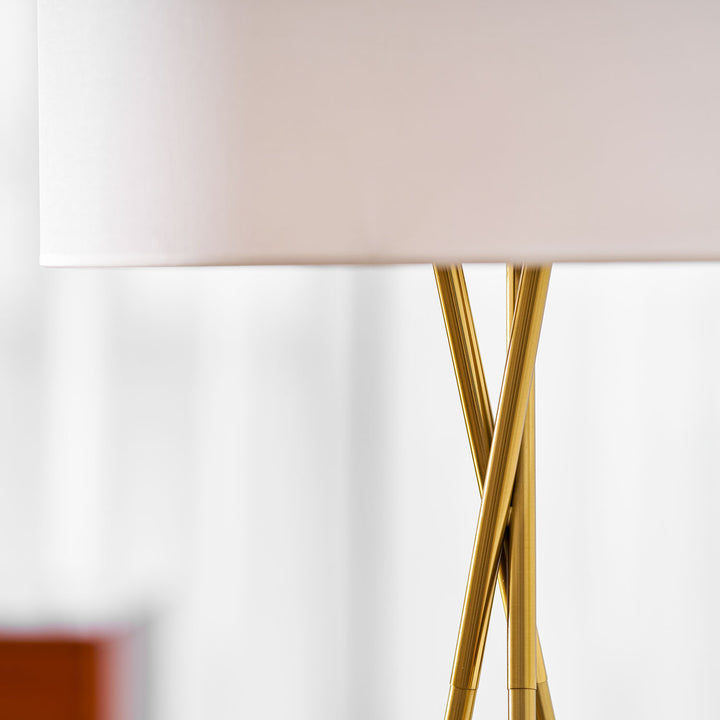Tripod Grace Floor Lamp - Vakkerlight