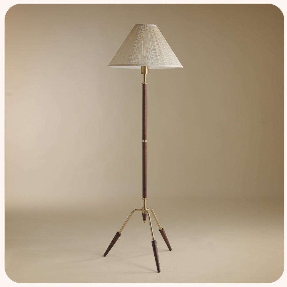 Tripod Base Floor Lamp - Vakkerlight