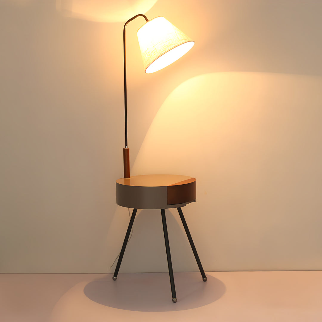 Tripod Fabric Floor Lamp - Vakkerlight