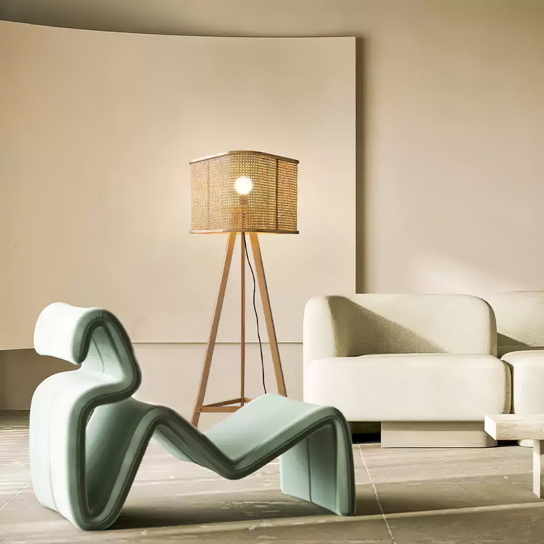 Tripod Wooden Rattan Floor Lamp - Vakkerlight