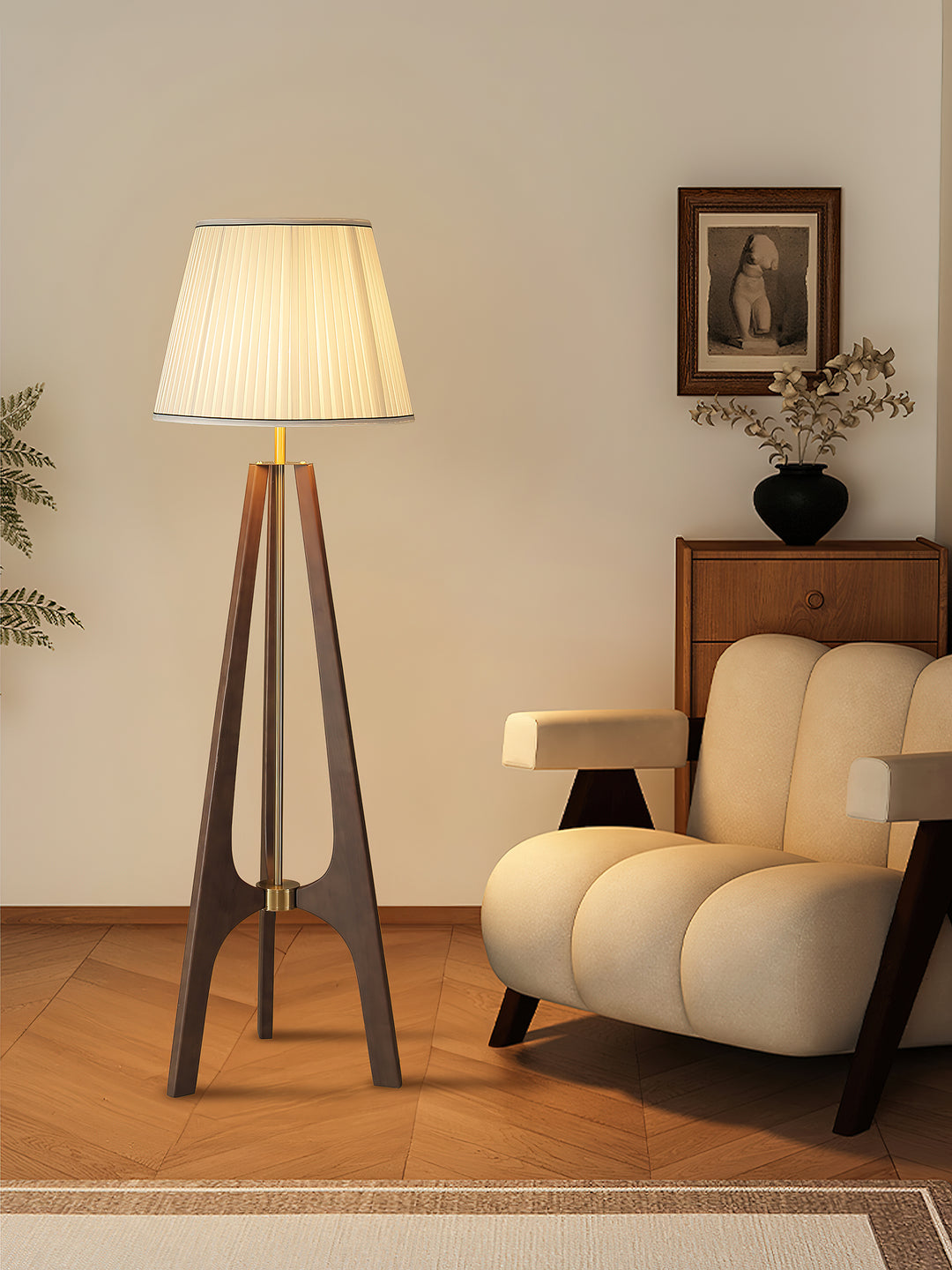 Trivelle Tripod Floor Lamp - Vakkerlight