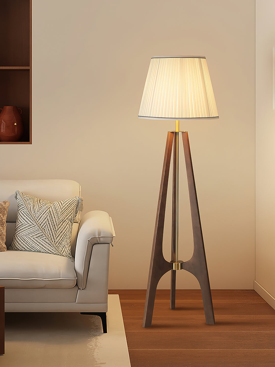 Trivelle Tripod Floor Lamp - Vakkerlight
