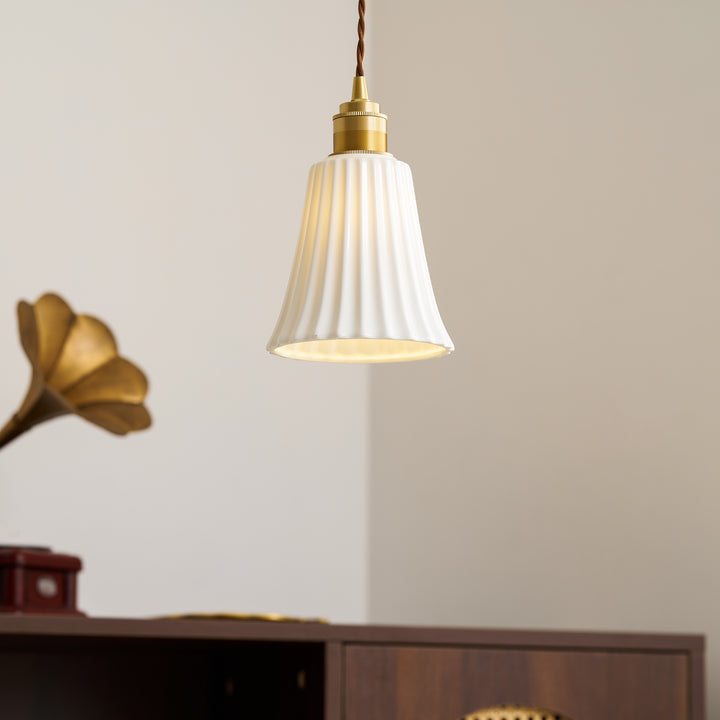 Trumpet Ceramic Pendant Light - Vakkerlight