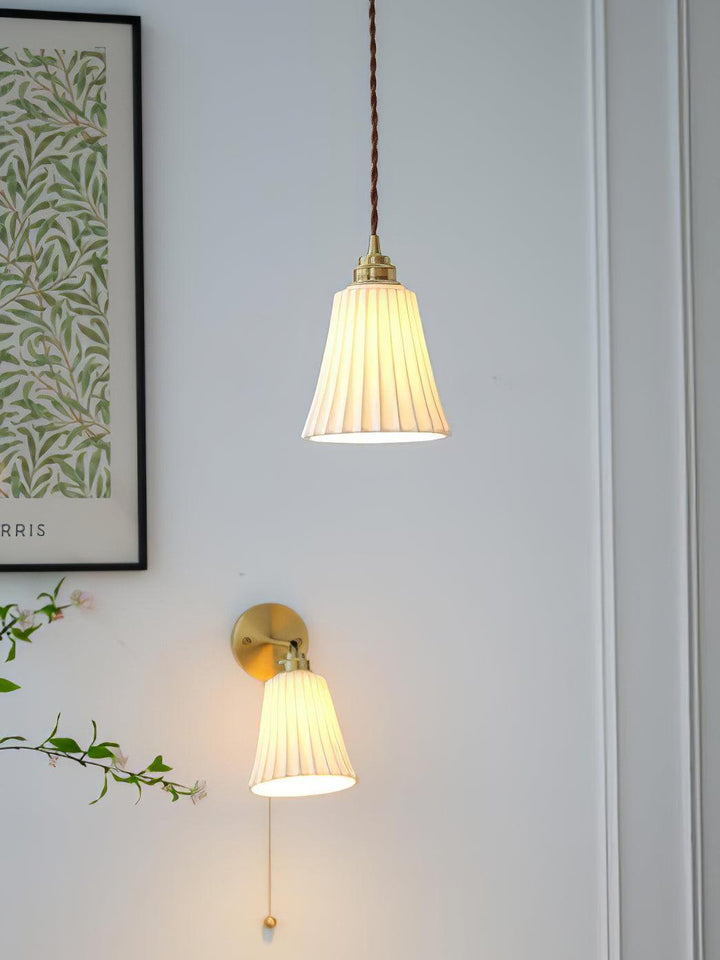 Trumpet Ceramic Pendant Light - Vakkerlight