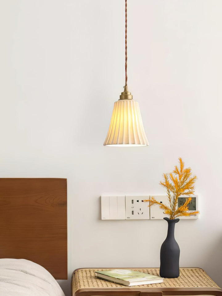 Trumpet Ceramic Pendant Light - Vakkerlight