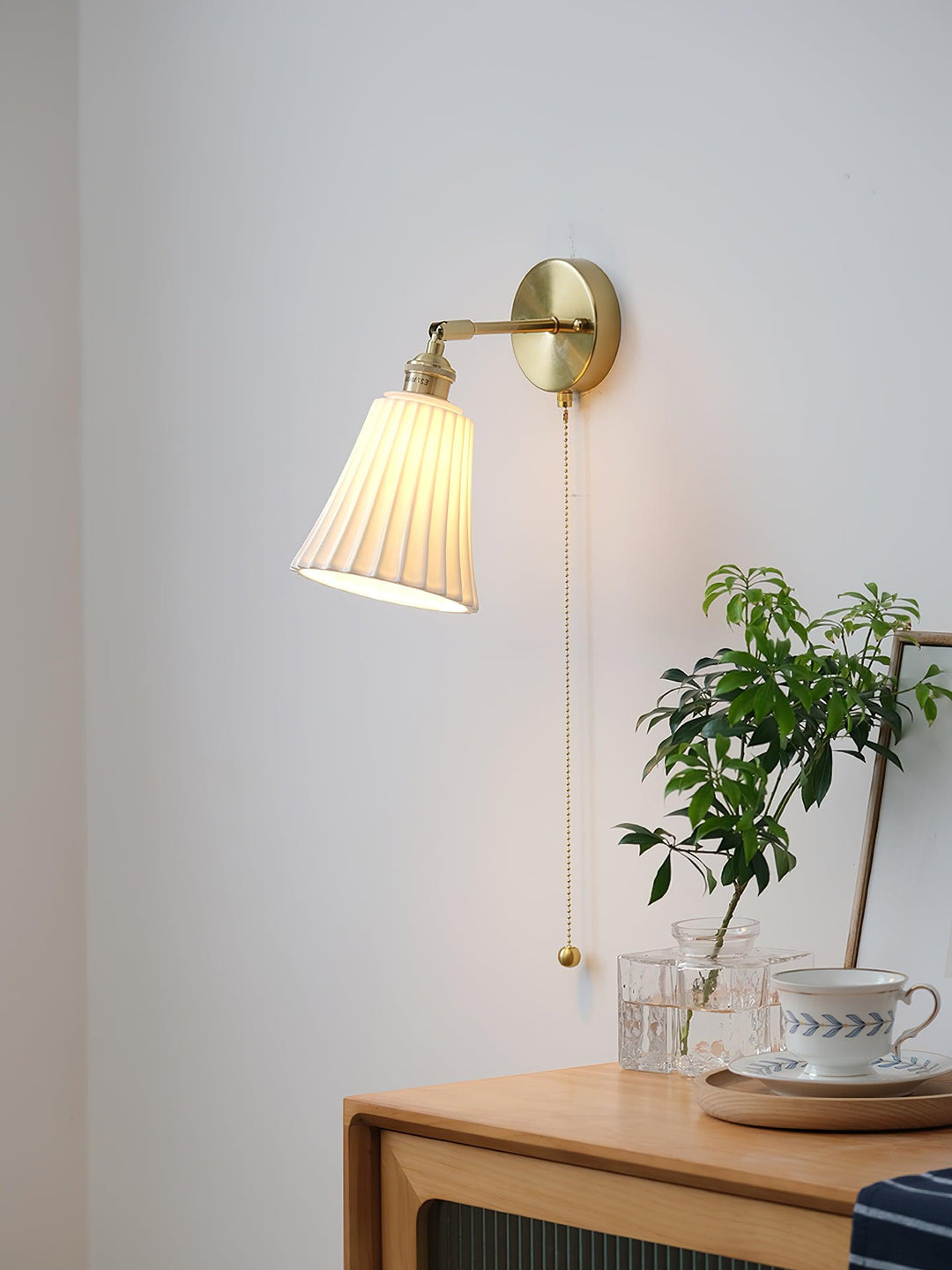 Trumpet Ceramic Wall Light - Vakkerlight