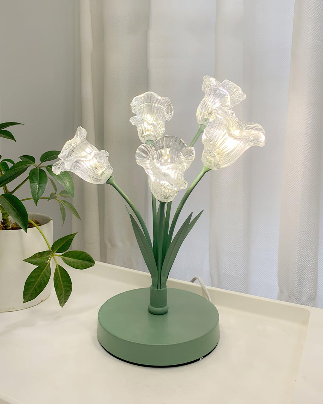 Tulip Flower Table Lamp - Vakkerlight