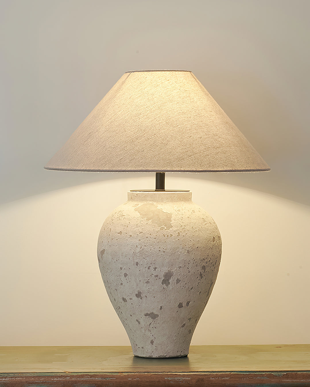 Tuscan Stone Table Lamp - Vakkerlight