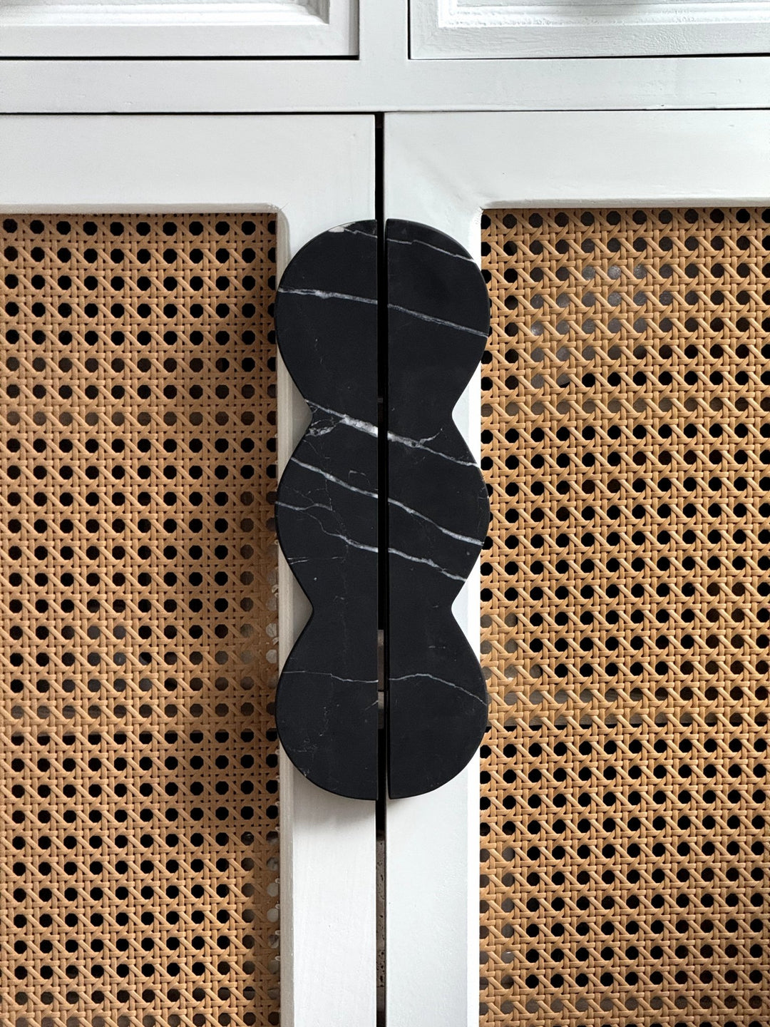 Twin - Curve Pull Handle - Vakkerlight