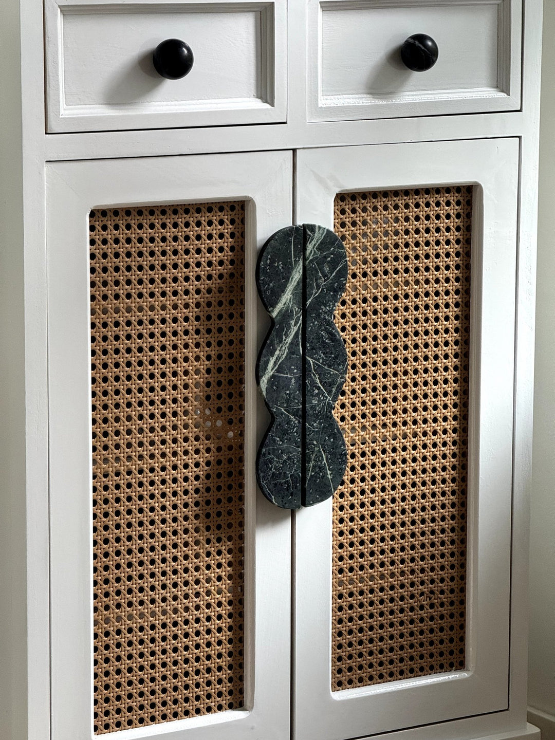 Twin - Curve Pull Handle - Vakkerlight