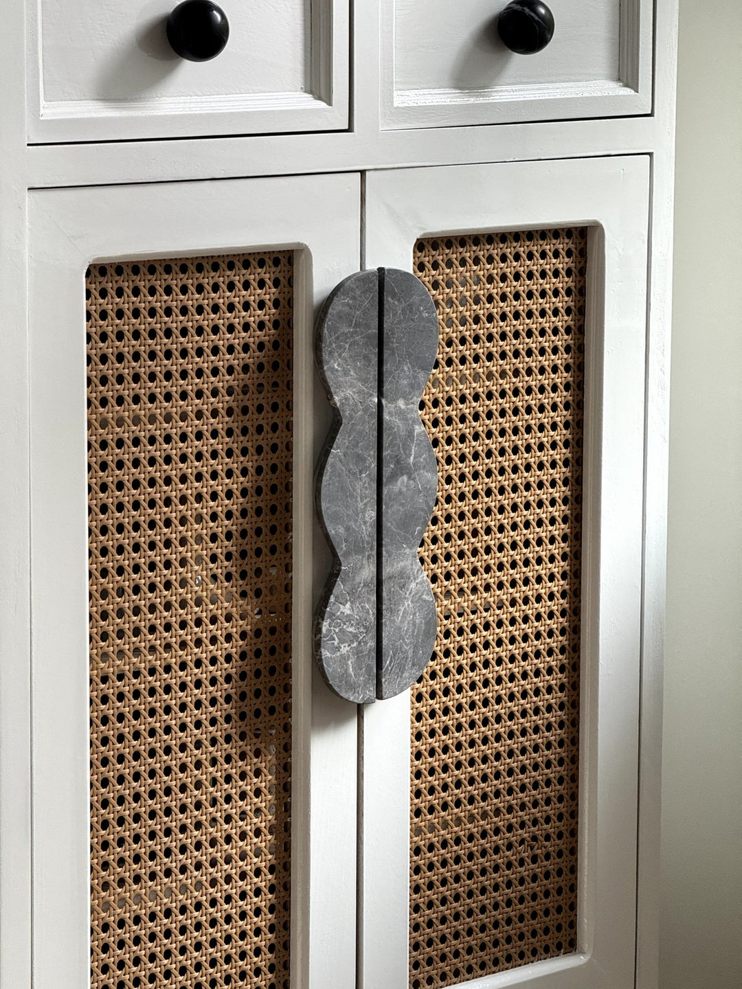 Twin - Curve Pull Handle - Vakkerlight