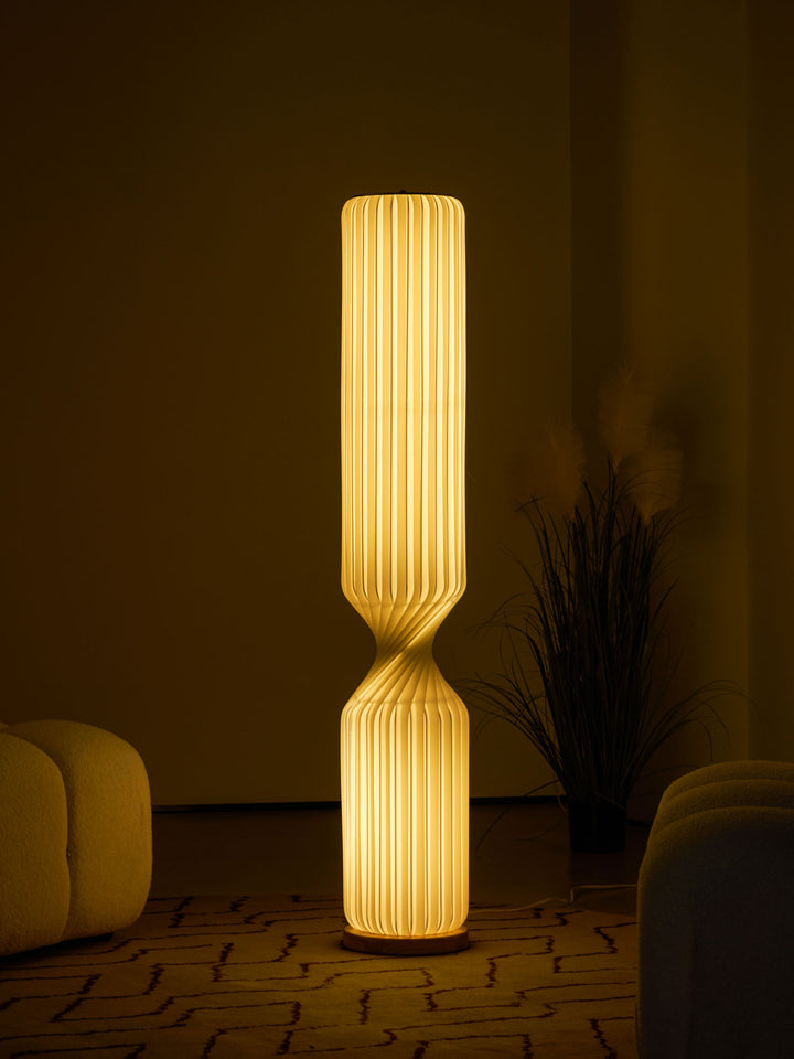 Twist Floor Lamp - Vakkerlight
