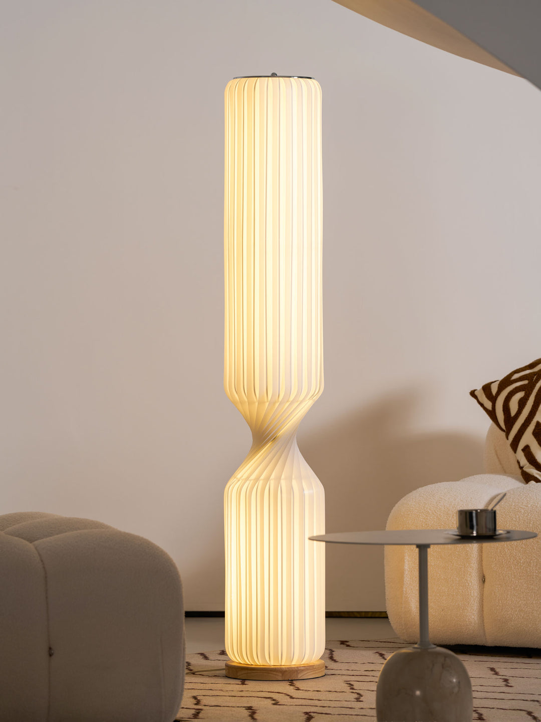 Twist Floor Lamp - Vakkerlight