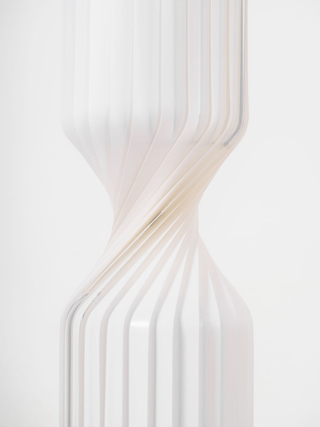 Twist Floor Lamp - Vakkerlight