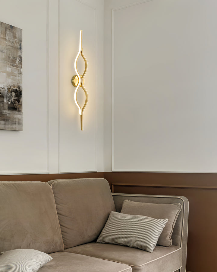 Twist Brass Wall Light - Vakkerlight