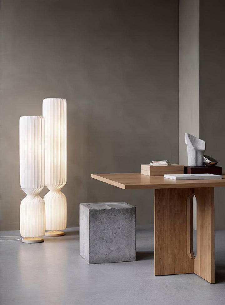 Twist Floor Lamp - Vakkerlight