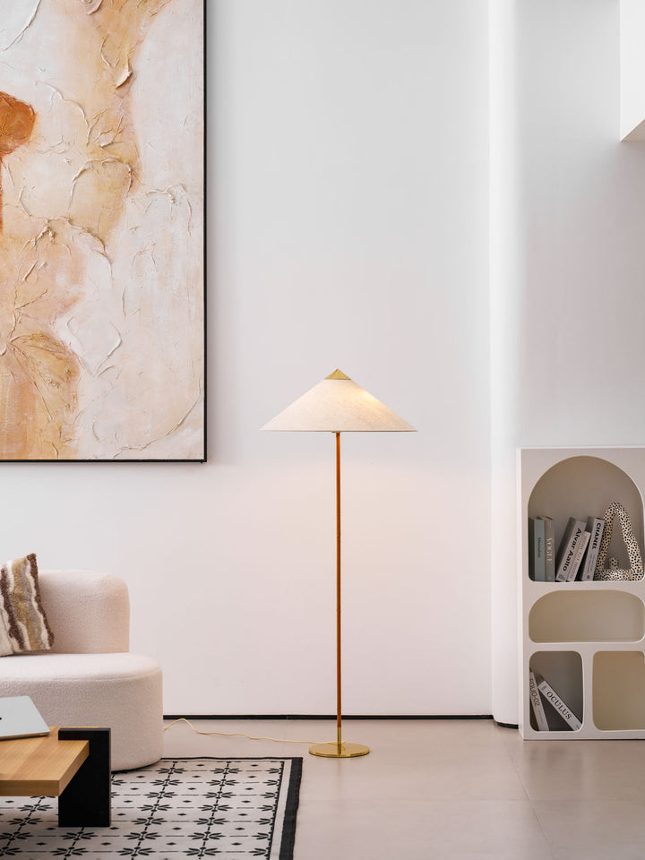 9602 Lámpara de pie