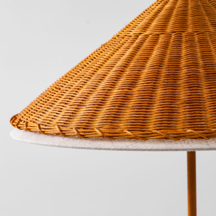 9602 Lámpara de pie