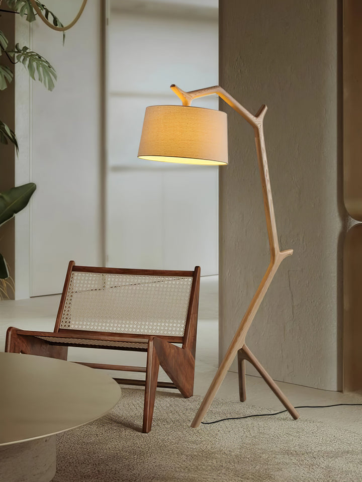 Umahi Floor Lamp - Vakkerlight