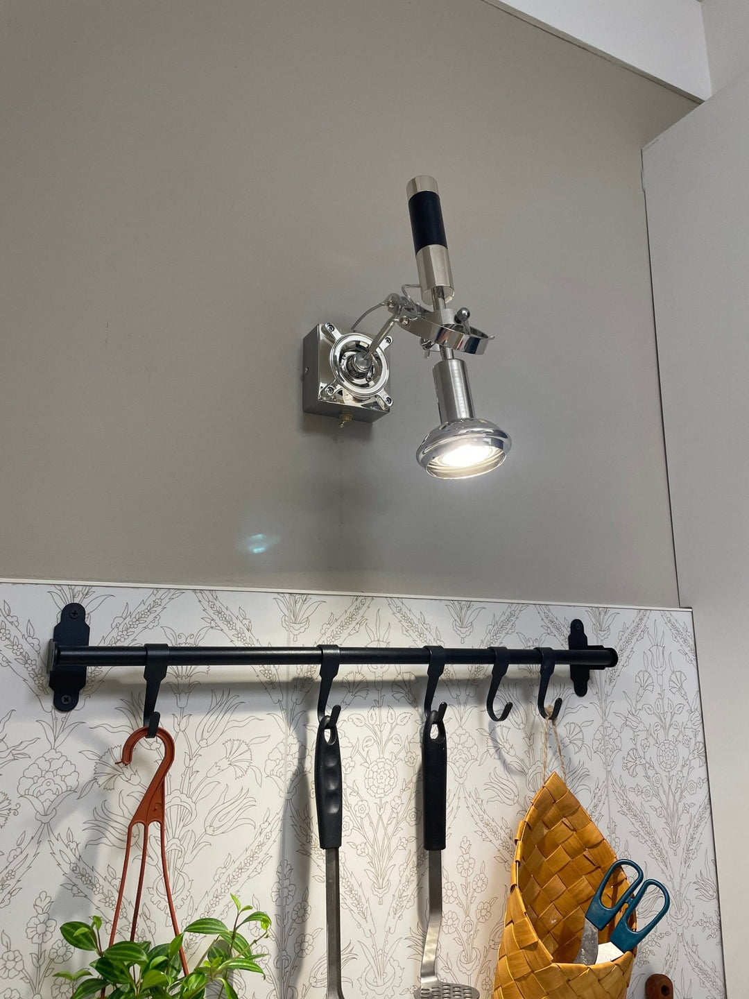 Urban Edge Wall Lamp - Vakkerlight