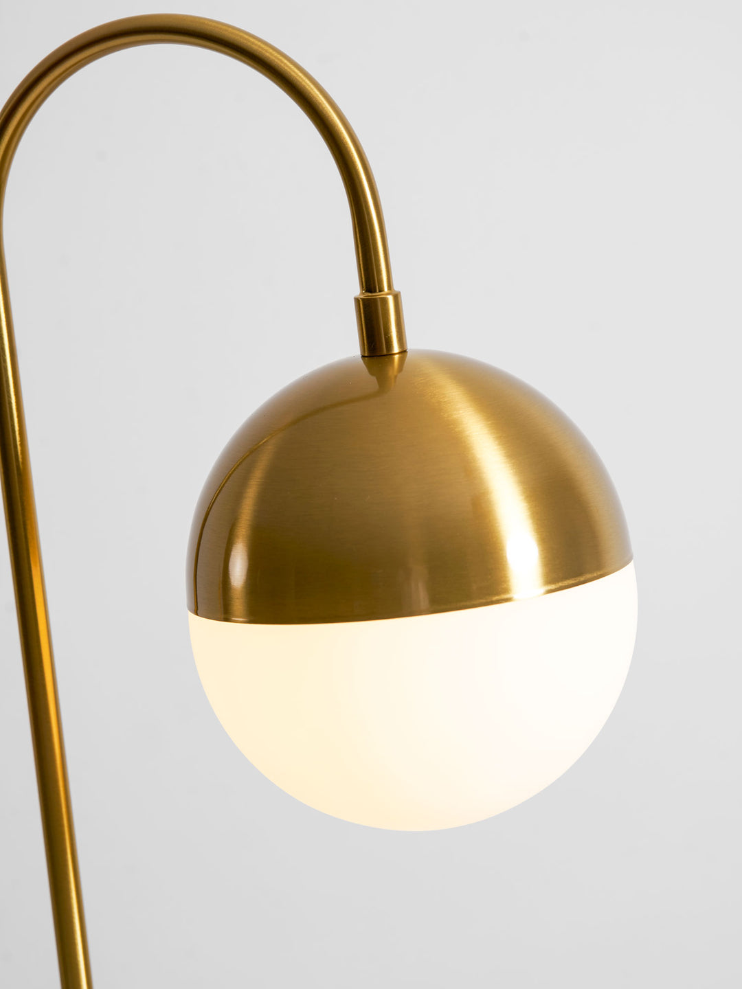 Cedar Moss Table Lamp - Vakkerlight