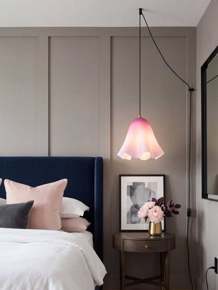Vera Bloom Swag Pendant Lamp - Vakkerlight