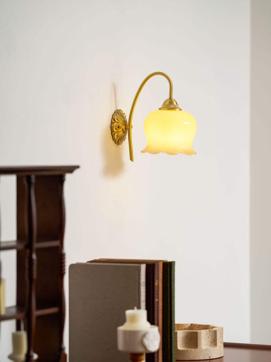 Valley Flower Wall Lamp - Vakkerlight