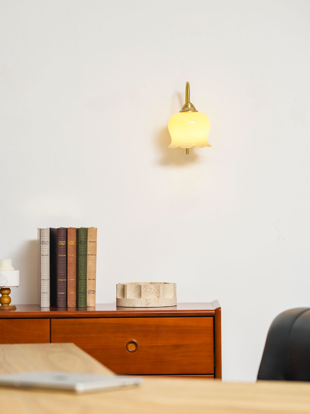 Valley Flower Wall Lamp - Vakkerlight