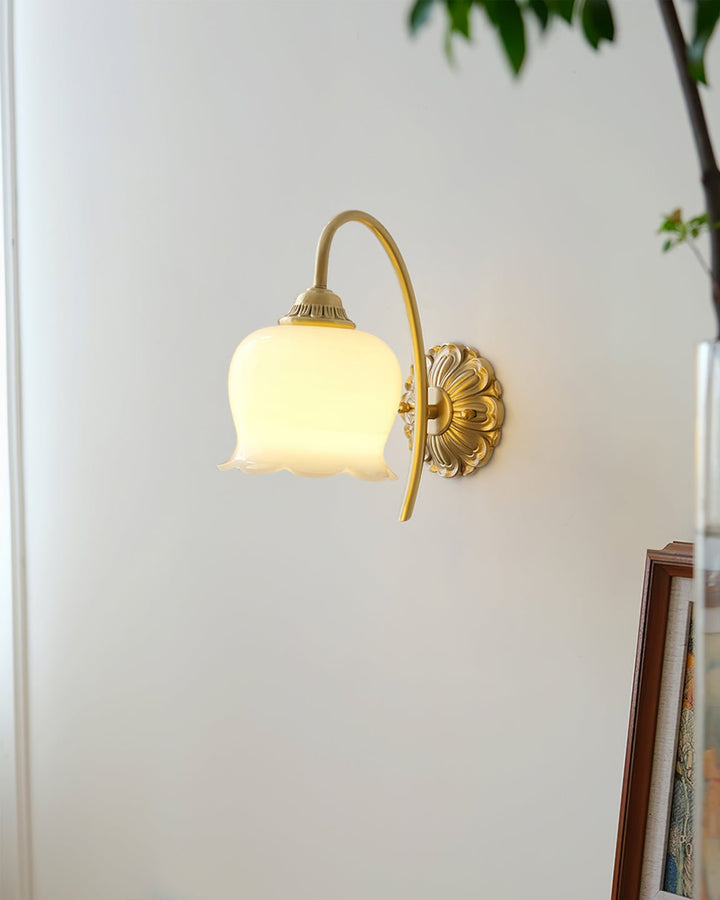 Valley Flower Wall Lamp - Vakkerlight