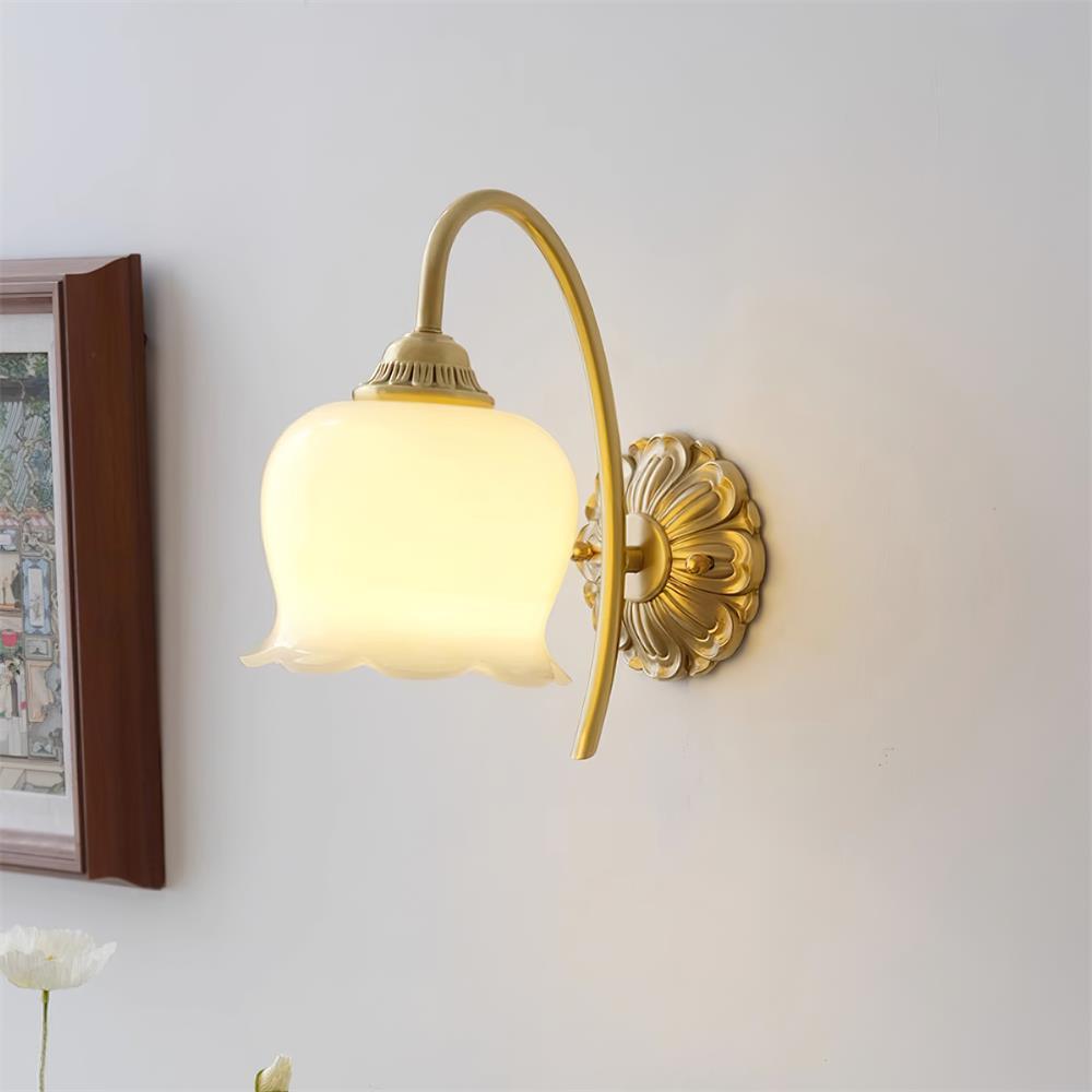 Valley Flower Wall Lamp - Vakkerlight