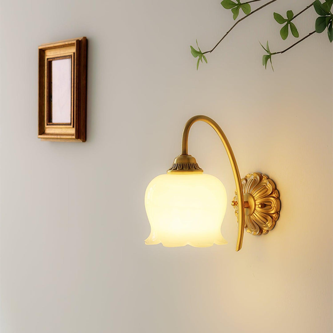 Valley Flower Wall Lamp - Vakkerlight