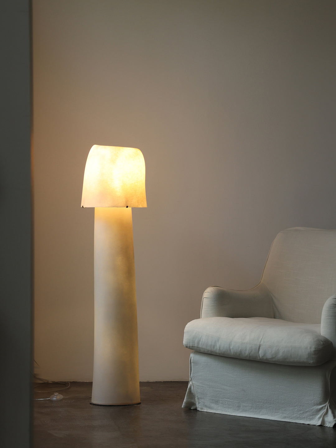 Vellum Floor Lamp - Vakkerlight