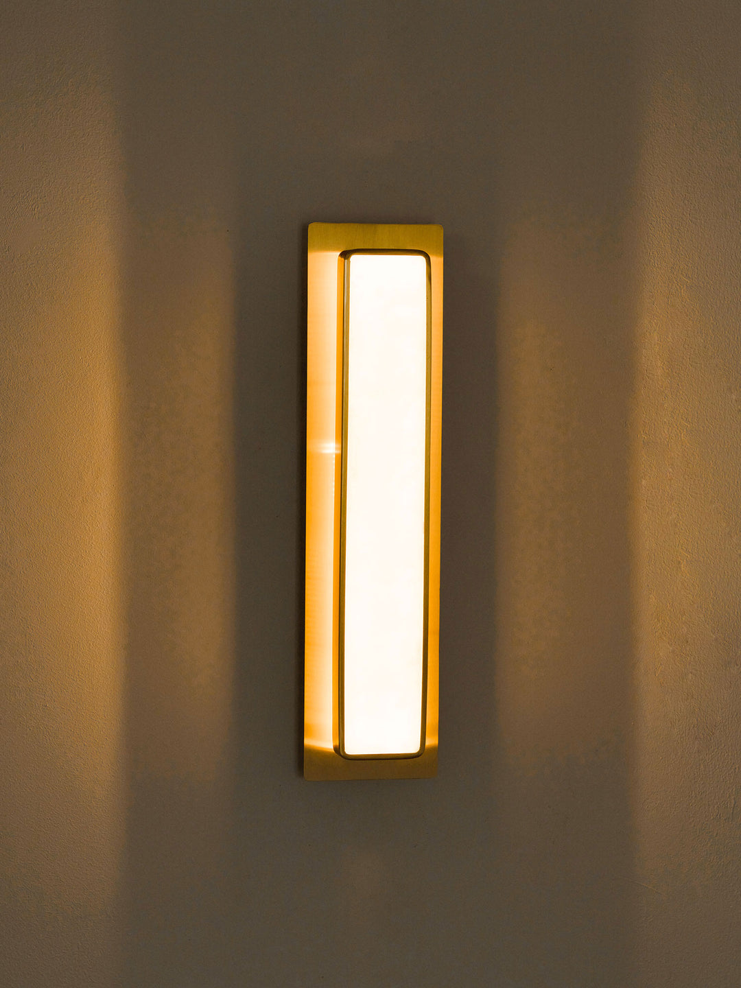 Velmora Alabaster Wall Light - Vakkerlight
