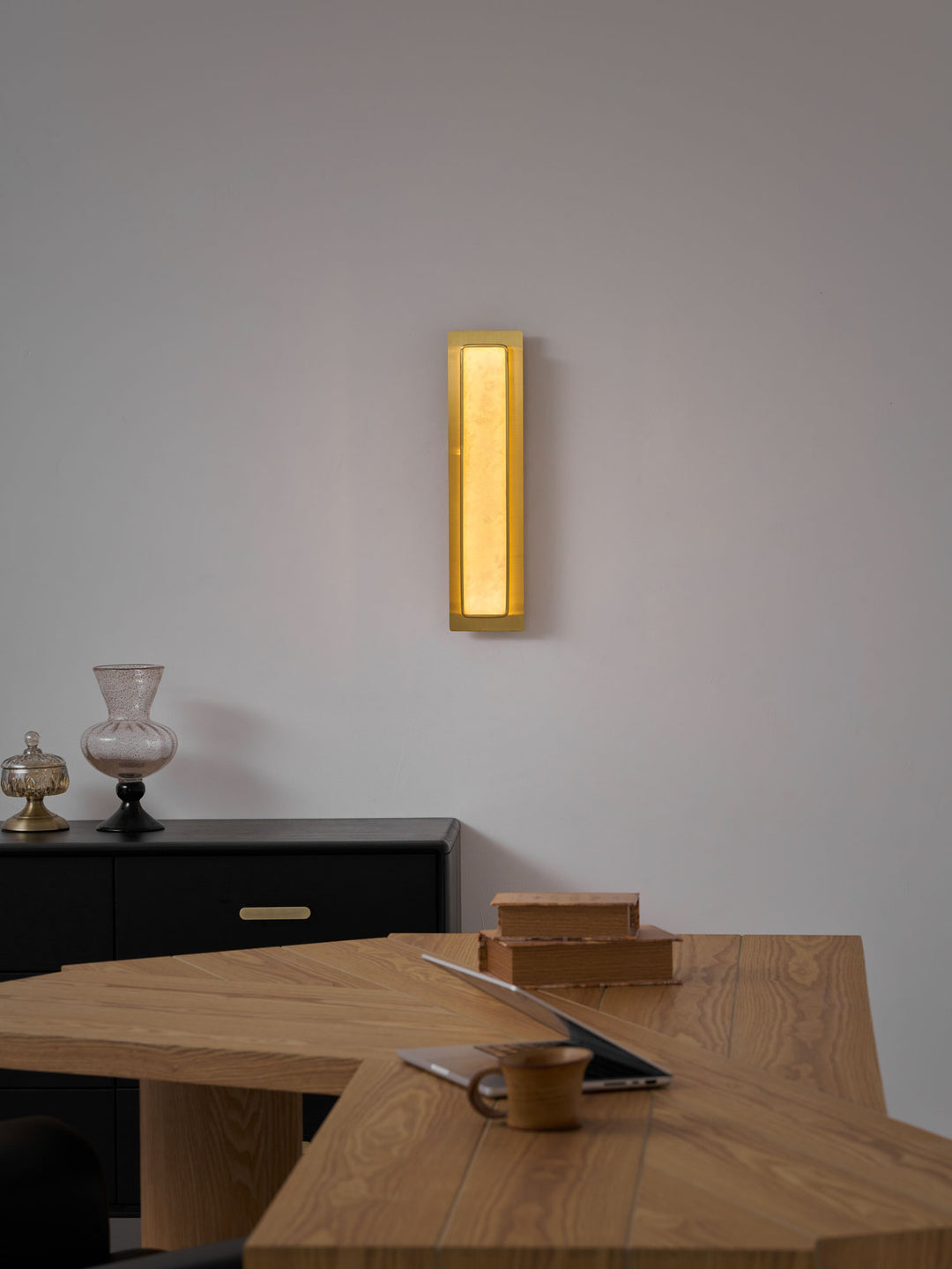 Velmora Alabaster Wall Light