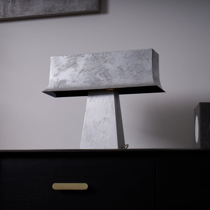 Veltan Table Lamp - Vakkerlight